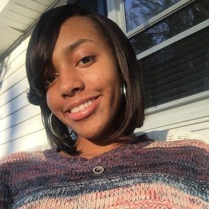 Meet your Posher, Jakima